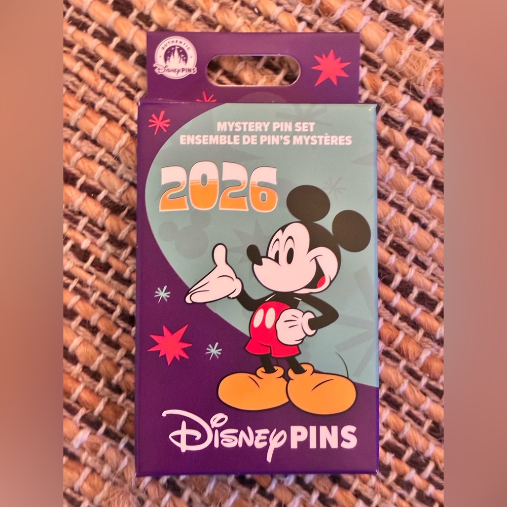 Disney Parks 2026 Blind Box Pin Stitch - Picture 4 of 6